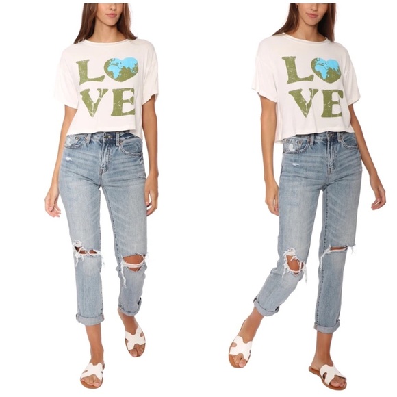 NWT Sunday Stevens Love Earth Tee Medium Ivory green blue bamboo sustainable - Picture 1 of 9